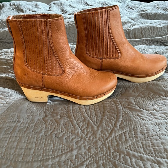 Frye Millie Platform Boot - Picture 3 of 4